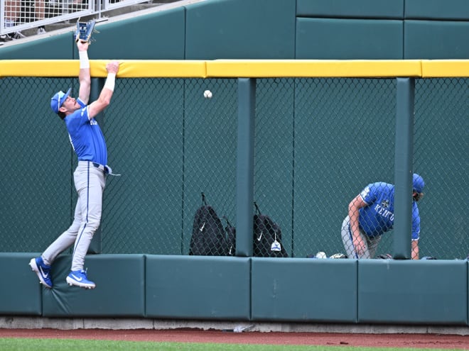 Florida ousts mistake-prone Cats from CWS