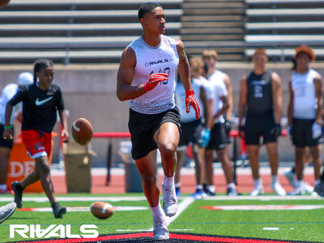LSU, Oregon, Texas battling over four-star WR Julian Caldwell
