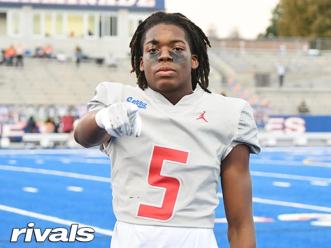 The latest on USC's pursuit of key four-star CB target Dakoda Fields