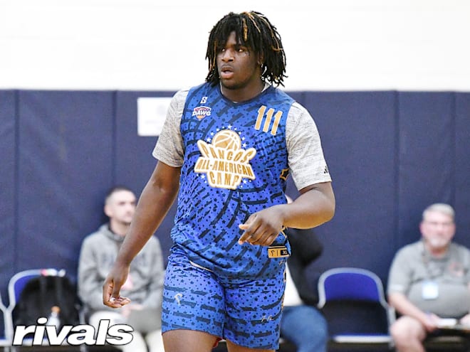 Tennessee basketball offers 7-foot center who's been called  'Baby Shaq'