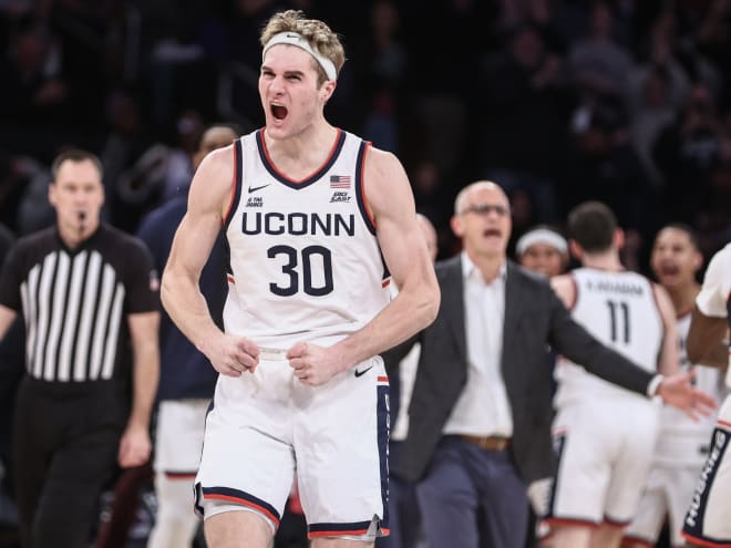 McNeeley's explosion helps No. 18 Huskies knock off No. 8 Gonzaga