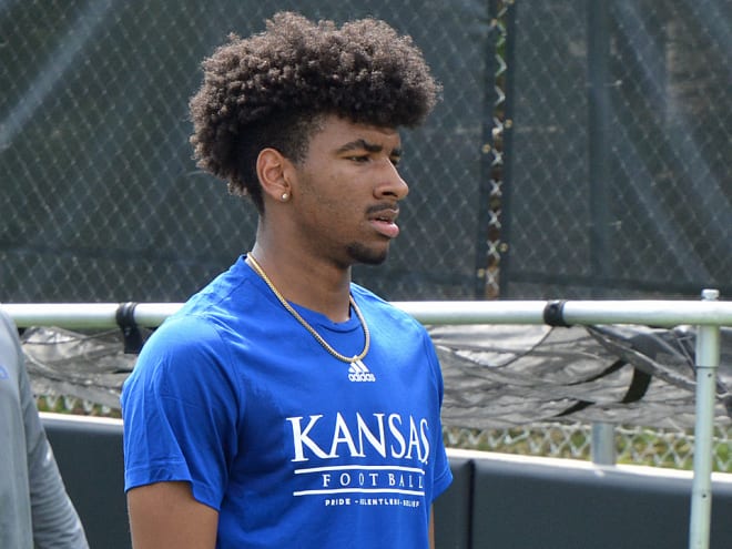 KU lands Malachi Curvey, one of the top recruits in Iowa