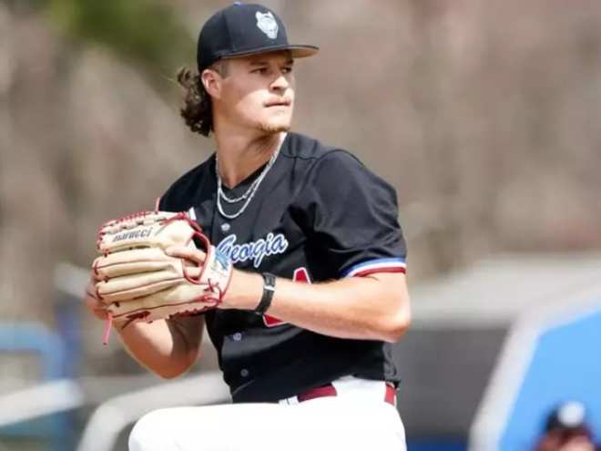 Lane Pearson gives Bulldogs another big arm