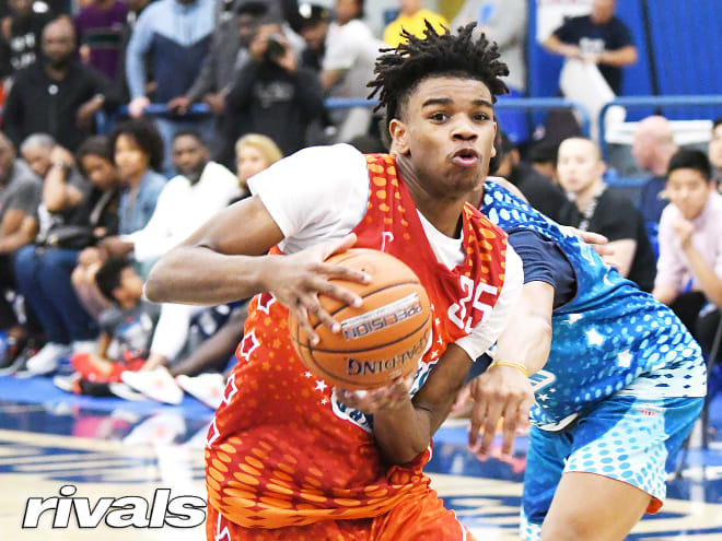 Wednesday's Leftovers: UK's first 2021 commit; Syracuse targets; 2023 stars