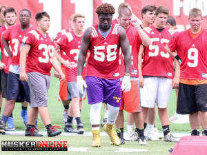 Huskers offer 2018 DT Parker