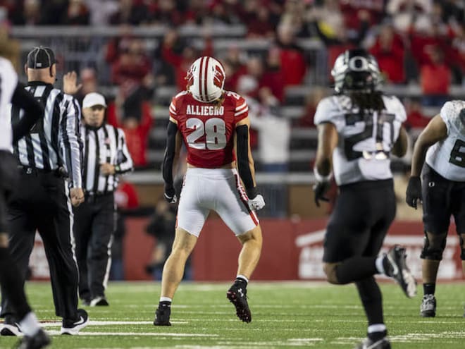 Defensive Snap Count Breakdown: Wisconsin vs. Oregon