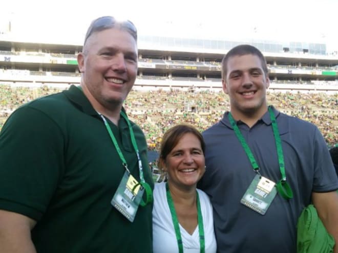 2021 OL Garrett Dellinger In Contact With Notre Dame, Jeff Quinn