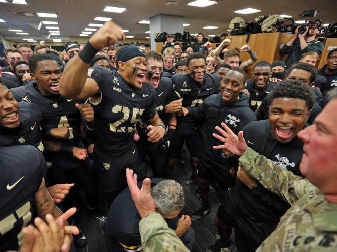 Army Football Clinches Berth into AAC Championship Game