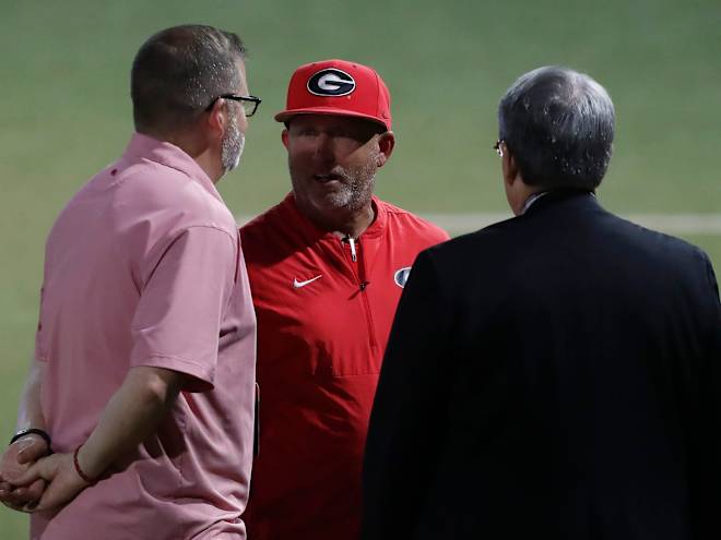 The Dashboard: Georgia's commitment to baseball includes its head coach