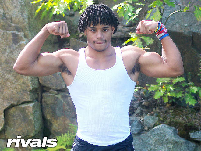 Who's visiting LSU this weekend?