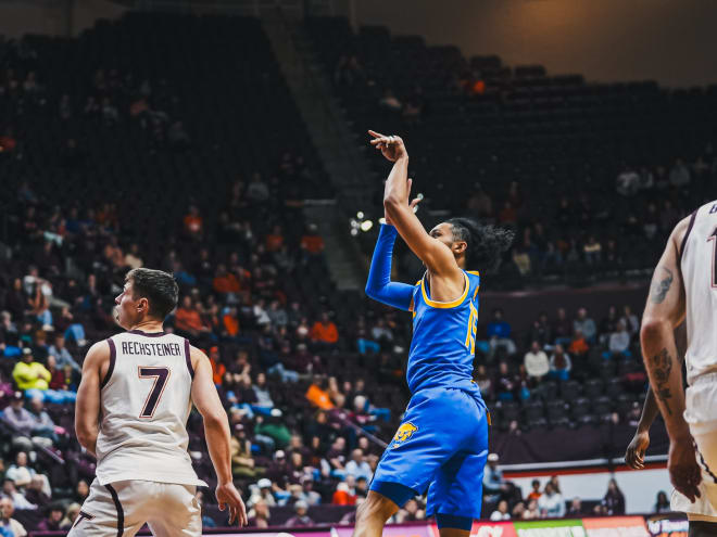 No. 18 Pitt squeezes by Virginia Tech 64-59