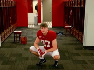 Tennessee TE takes in Alabama spring practice