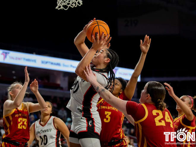 WBB: Bearcats lose to Iowa State, 72-52