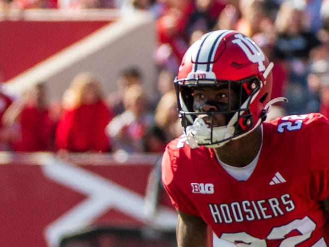 Ole Miss safety transfer Louis Moore returning to Indiana