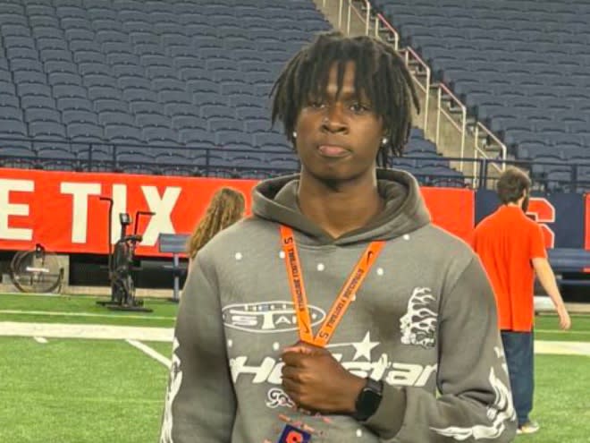 2027 QB Denari Hill 'extremely happy' with Syracuse offer