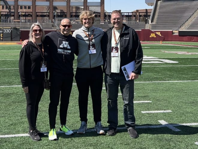 Minnesota offers 2025 QB Scotty Fox during weekend visit