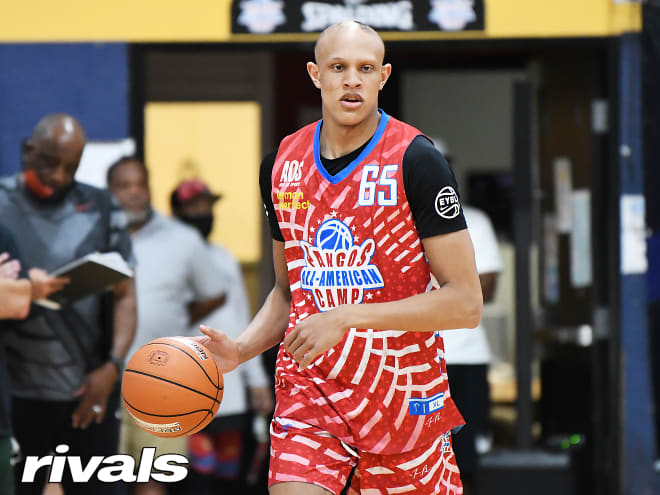 Walsh picks up 5th star, Hogs' class now No. 2 for '22