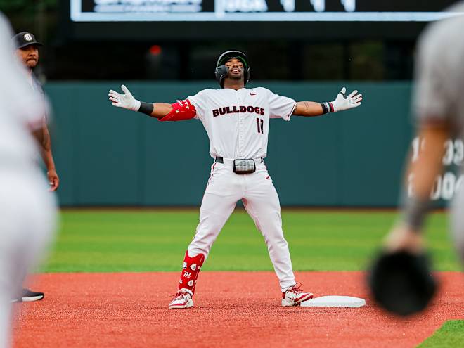 Bulldog bats ignite in Thursday opener against Texas A&M