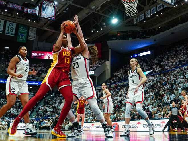 No. 4 UConn Women’s Hoops comes back down 18 but falls to No. 7 USC