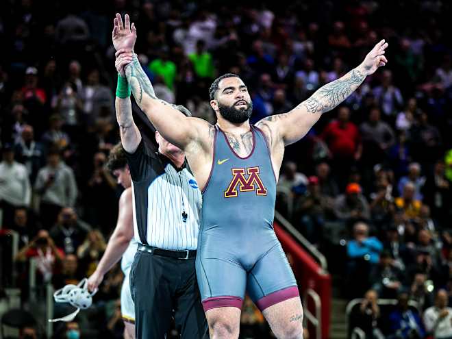 Minnesota's Gable Steveson wins fourth Big Ten title