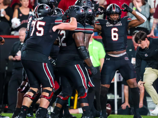 South Carolina's offensive line experiencing benefits of continuity