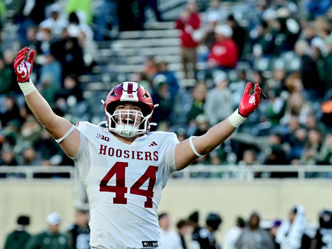 Indiana overcomes slow start, rolls past Michigan State 47-10