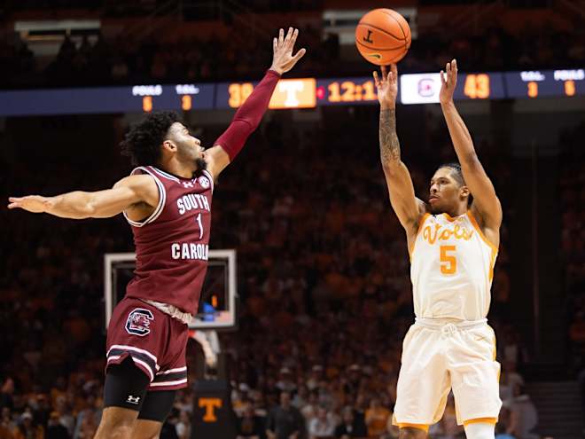 No. 4 Tennessee vs. South Carolina: Game information, lineups, notes