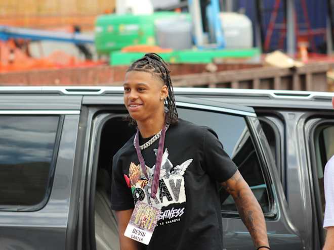 Photo Gallery: June 6th weekend official visitors