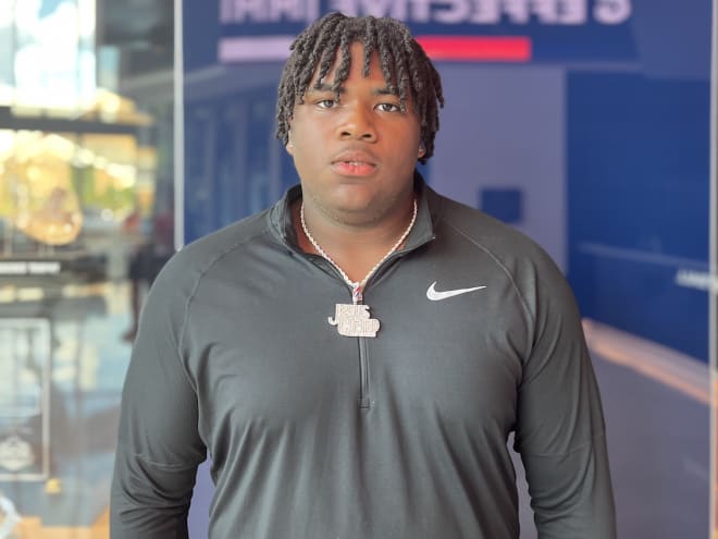 Auburn 'at the very top' for OL