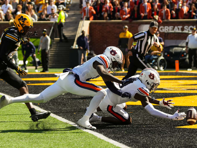 Rebels take a flyer on former Auburn cornerback Antonio Kite