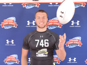 Four-star tight end Jimmy Jaggers hears from national champs