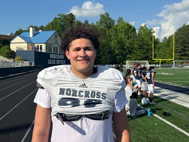Georgia appeals to legacy DL Carter Luckie in multiple ways