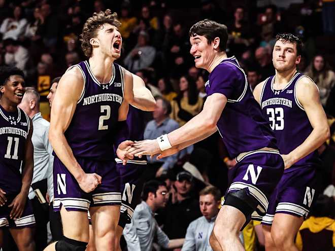 Martinelli's masterpiece leads NU over Minnesota, 75-63