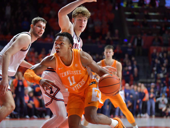 Live updates, discussion: No. 1 Tennessee basketball vs. Western Carolina