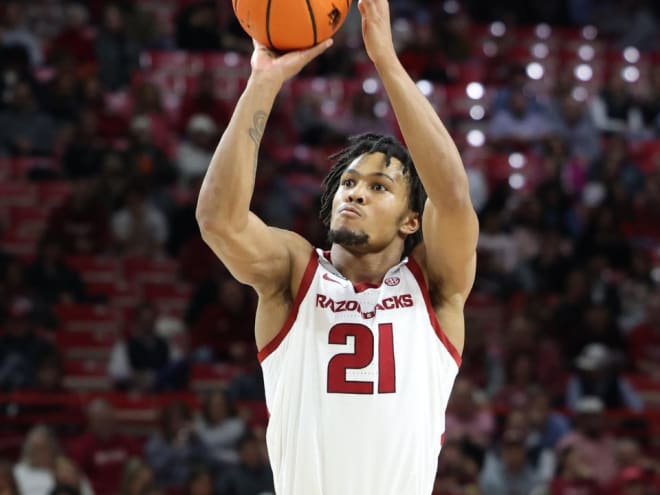 Live Scoreboard: No. 19 Arkansas vs. Illinois