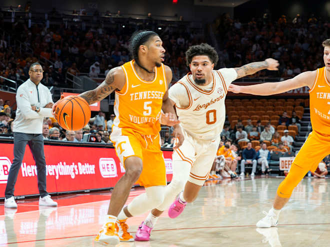 No. 4 Tennessee vs. No. 13 Texas: Game information, lineups, notes