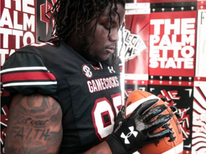 Gamecocks Land Another Big Time DL Recruit In Its 2023 Class