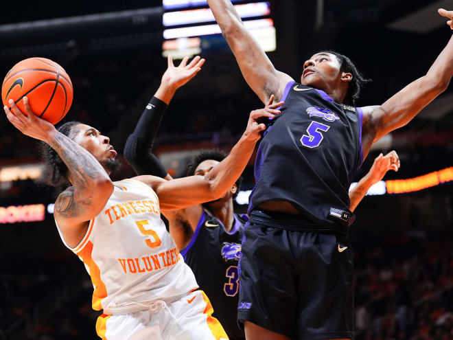 No. 1 Tennessee rolls past Western Carolina in return home