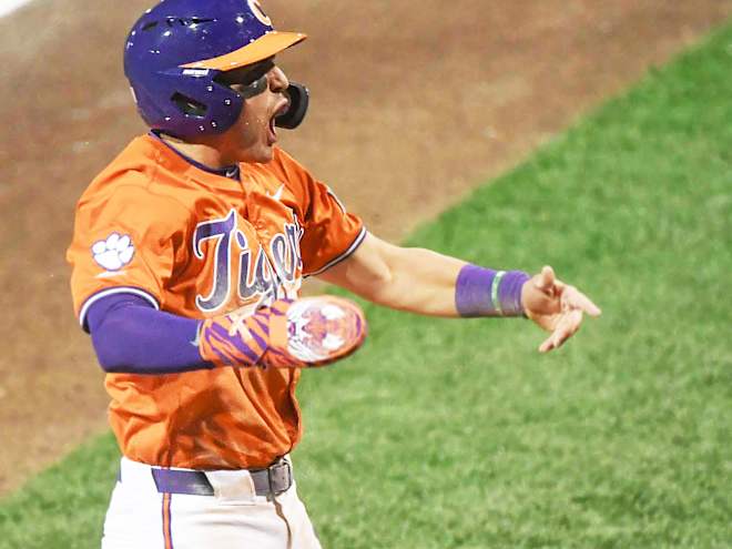 No. 4 Clemson tops The Citadel 6-4