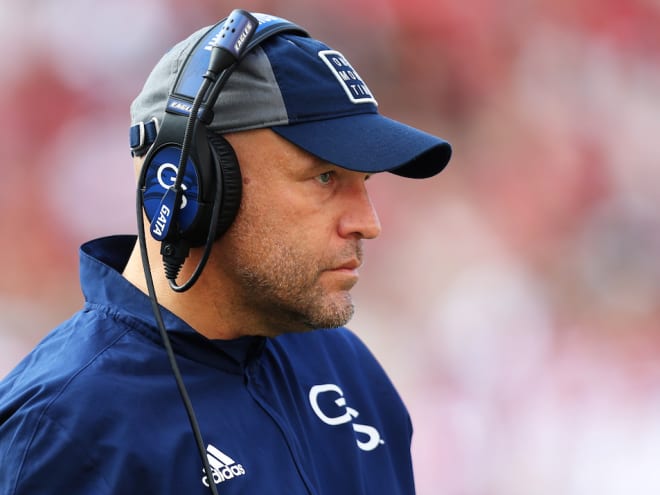 Lunsford returns as special teams coach