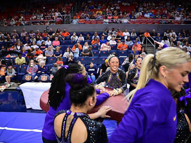 LSU Gymnastics wraps up regular season with 198.200-197.550 win over Auburn