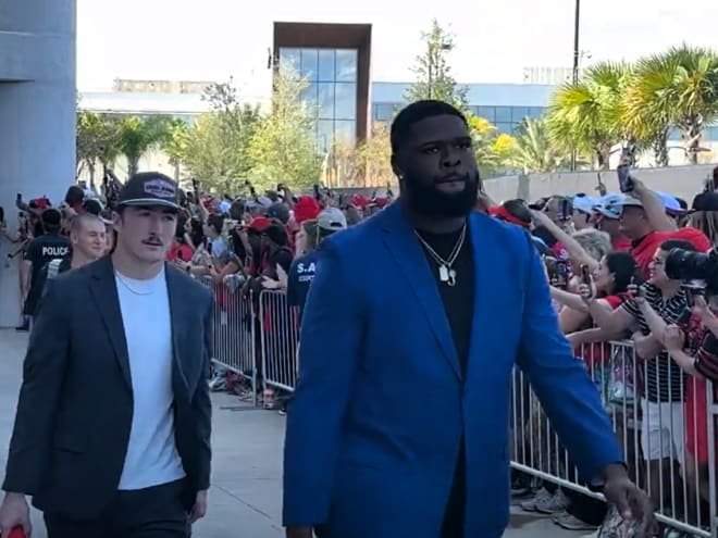 WATCH: Dawg Walk in Jacksonville