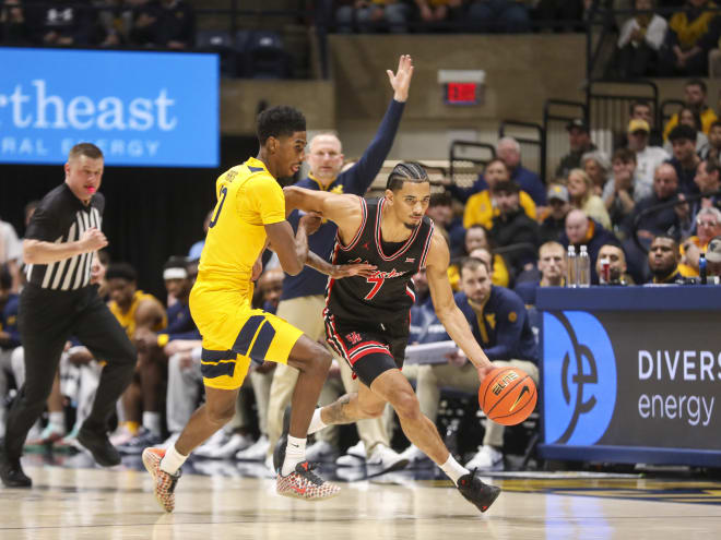 Harris' intensity the key for West Virginia's success on defense