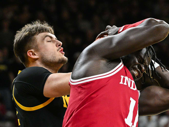 How it Happened: Indiana blown out on the road by Iowa 85-60