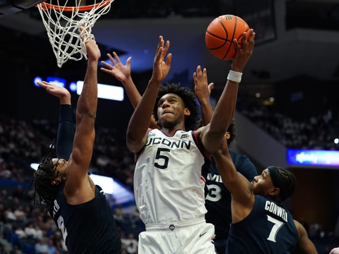 UConn Hoops: No. 11 Huskies escape home conference opener against Xavier