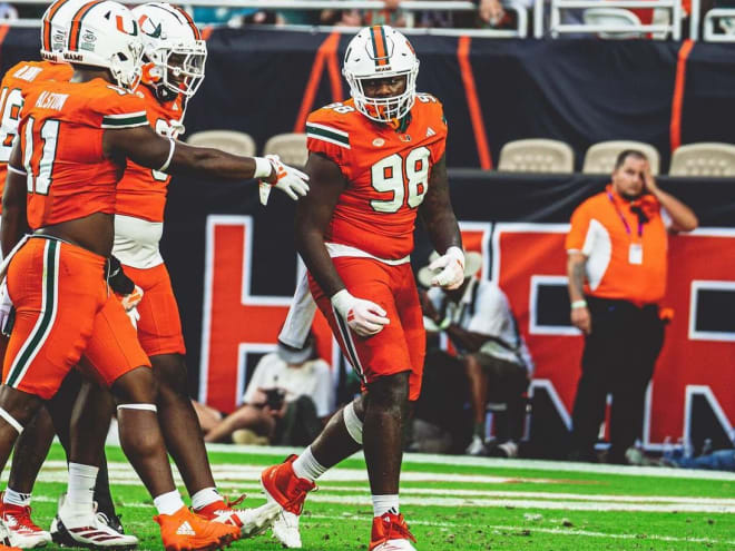 Miami Football: Freshmen continue to make an impact