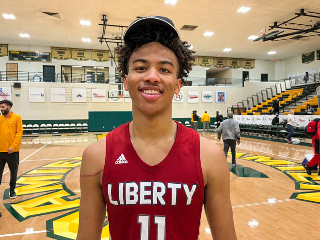 Top-40 2024 point guard Dedan Thomas visiting UCLA this weekend