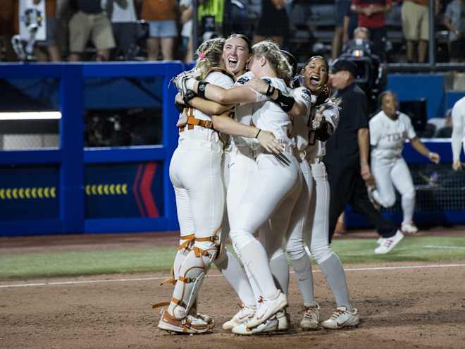 Texas softball team claims program's first-ever national championship