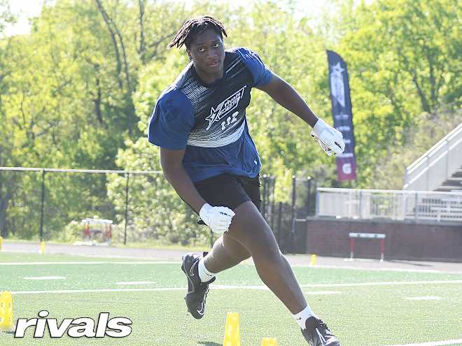 3-star East Forsyth OT Jabian Shabazz talks OV to South Carolina