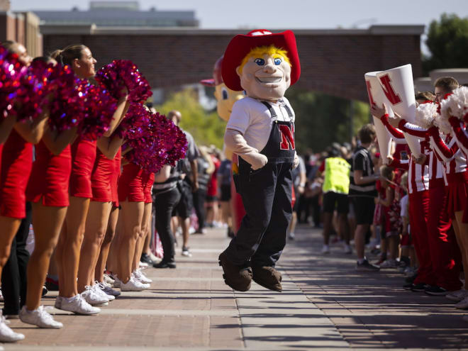 Three-Point Stance: Irish bounce back, Nebraska-Indiana, Illinois surging